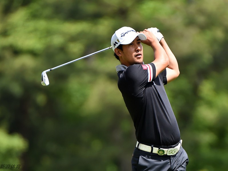 日巡大满贯风云：领先者的微笑与卫冕者的凝重