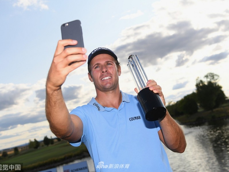 意大利雄鹰翱翔捷克 帕万力克哈灵顿夺欧巡首冠