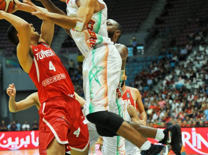 北非德比燃爆拉德斯，突尼斯力克摩洛哥挺进非洲杯决赛