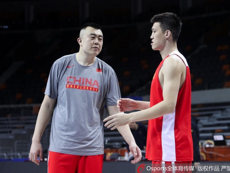 阿联回归领衔蓝队 东莞备战迎战新西兰