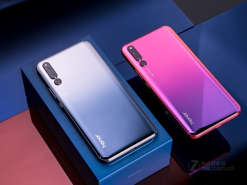 荣耀20手机怎么样？一位老用户掏心窝子的真实分享，好坏都告诉你！