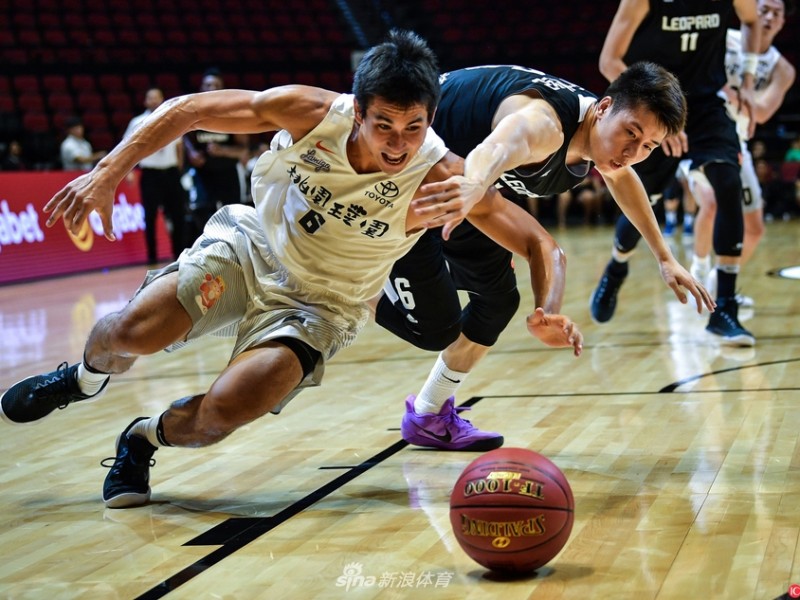 澳门新濠影汇篮球战火燃起，深圳烈豹苦战击败璞园建筑迎开门红