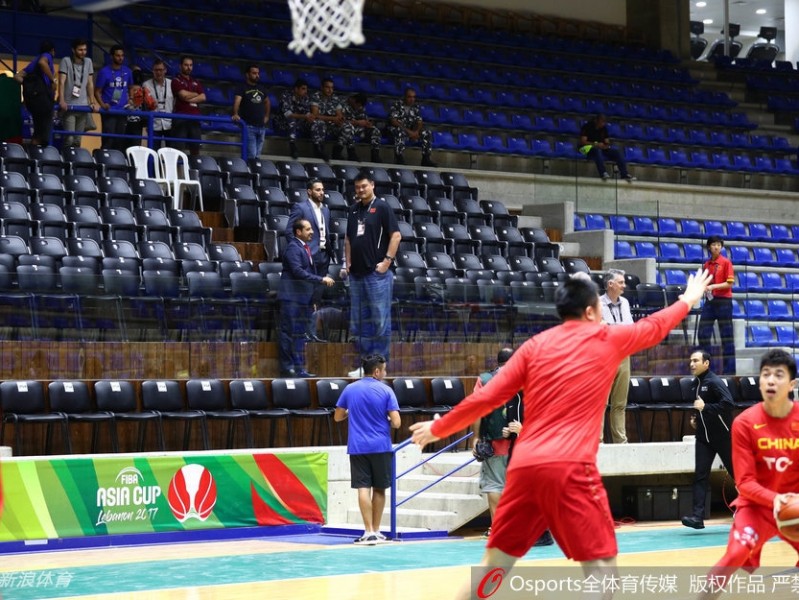 姚明远赴黎巴嫩督战，男篮虽败犹荣背后的成长阵痛