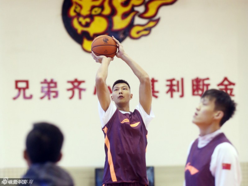 粤将秣马，兄弟同心——广东男篮二零一六赛季冲刺纪实