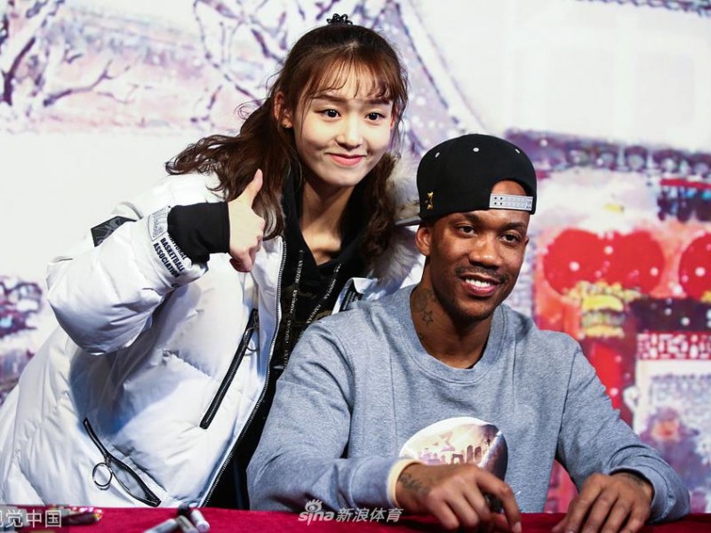 京城再无第二人，马布里的爱在寒风中沸腾