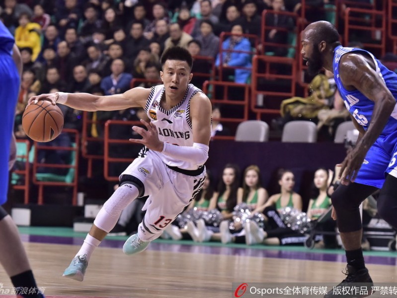 辽篮众将挥洒激情 共创团队篮球经典篇章