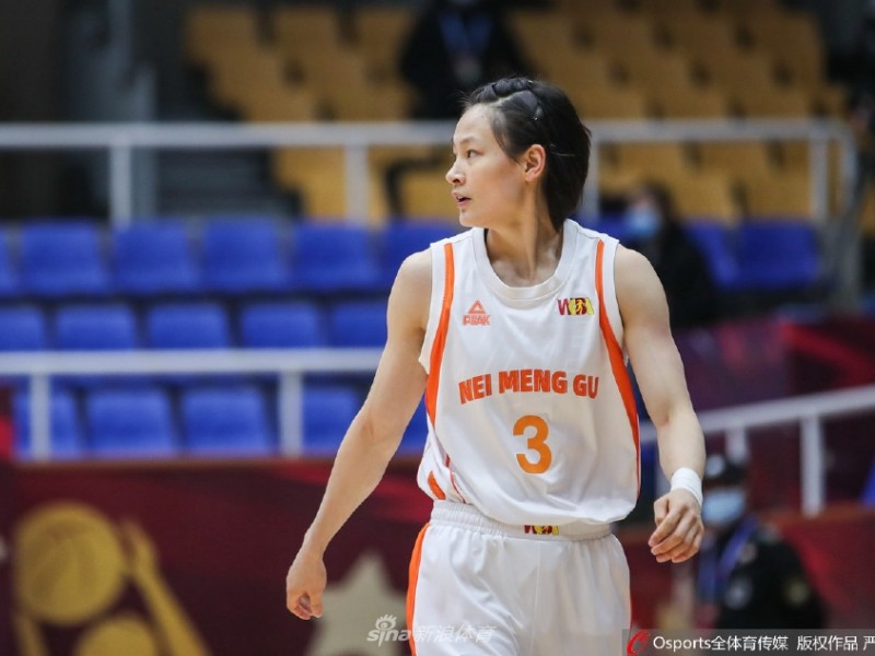 内蒙古女篮半决赛狂胜上海，李月汝统治内线率队挺进WCBA总决赛