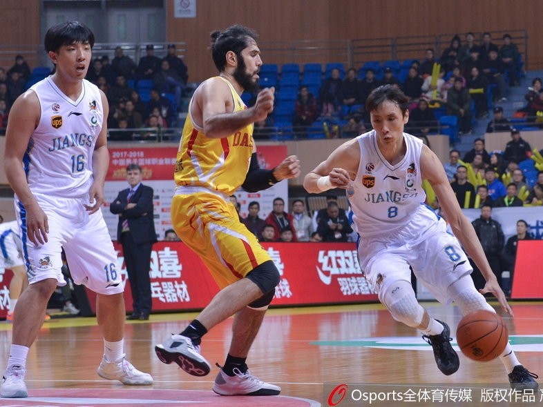 江苏德比烽火再燃，小科比49分闪耀龙城，肯帝亚主场静候齐鲁劲敌