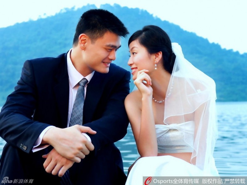 铁汉柔情：中国男篮将帅婚礼纪实，那些感动与幸福的瞬间