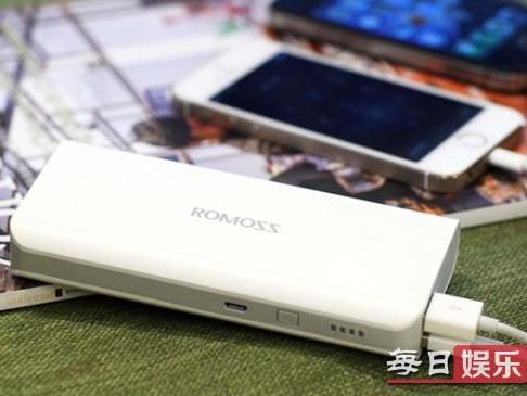 标题：罗马仕充电宝咋样？俺用了一年多，来唠唠大实话！