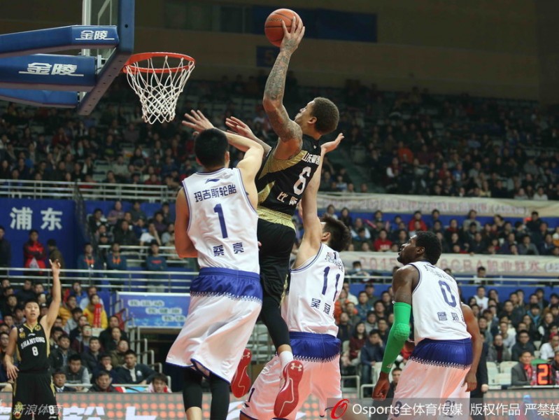 硝烟与温情：回首CBA常规赛的那些经典对决