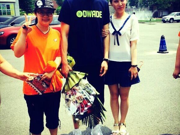 校园行见证传奇人气，杨鸣的篮球传承路