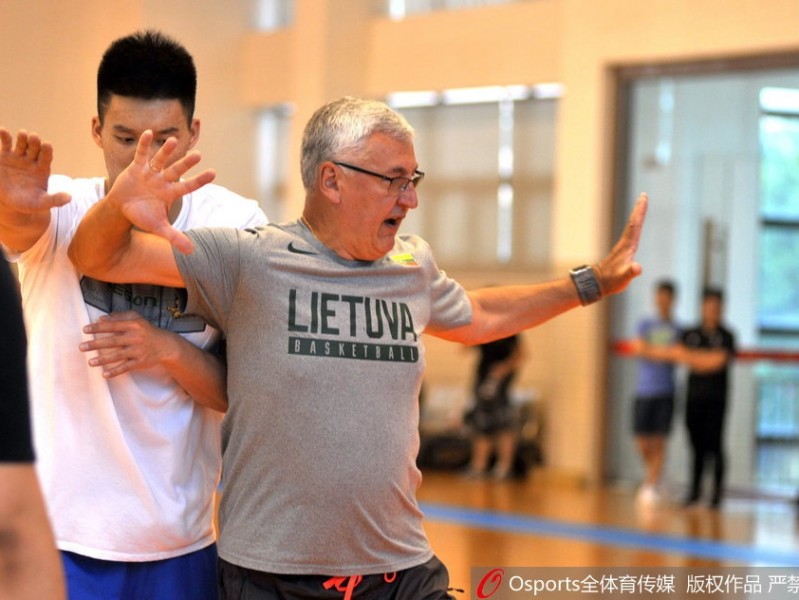 欧洲凯撒的回归·华南虎新篇 尤纳斯重掌广东宏远