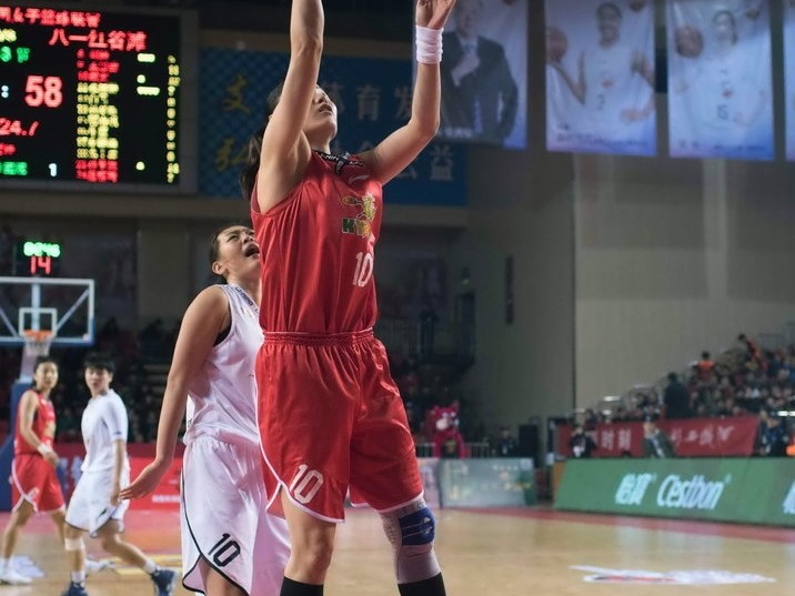 WCBA联赛第十四轮陕西不敌八一 露雯两双率队客场大胜