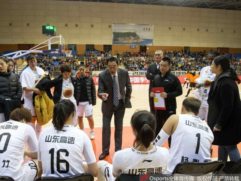 新纪元绽放：WCBA首轮群芳争艳，国内球员闪耀赛场