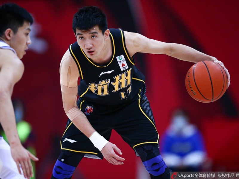 广厦双塔统治内线力擒广州 豪取六连胜强势依旧