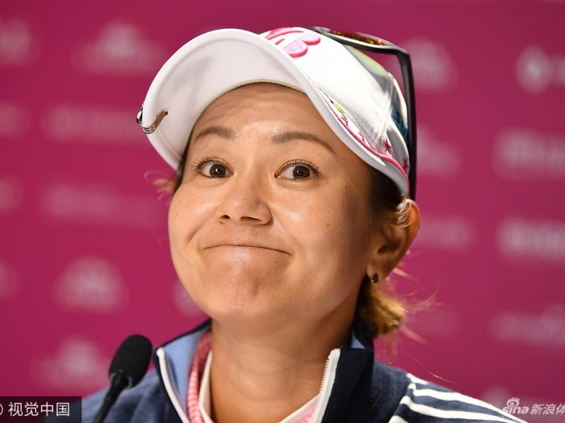 挥别传奇与新生绽放：依云锦标赛前的高球盛宴