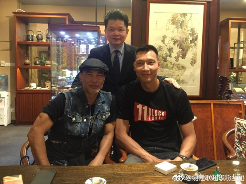 易建联与任达华：当篮球MVP遇见银幕型男