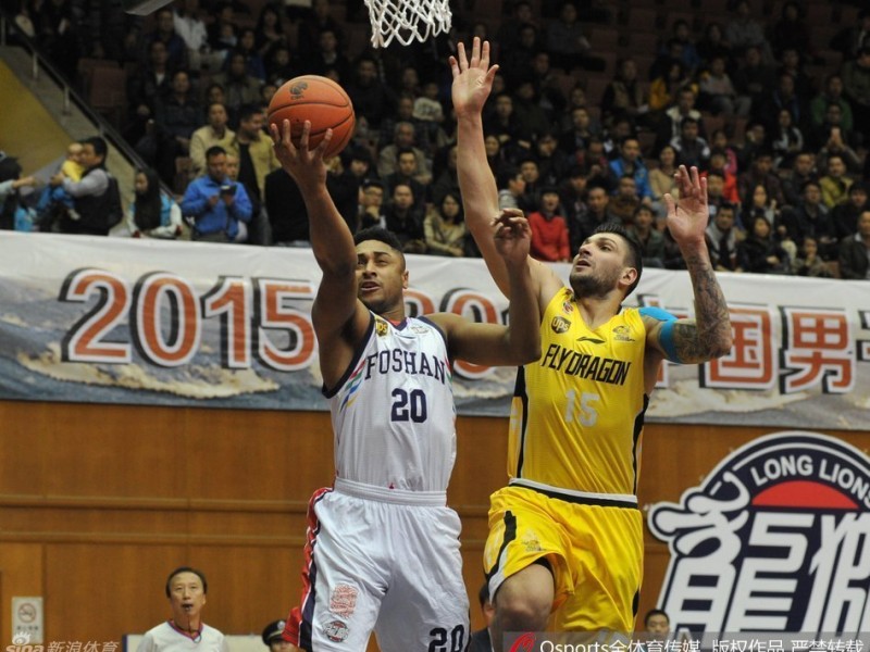 篮坛烽火记忆：那些年我们追过的CBA热血瞬间