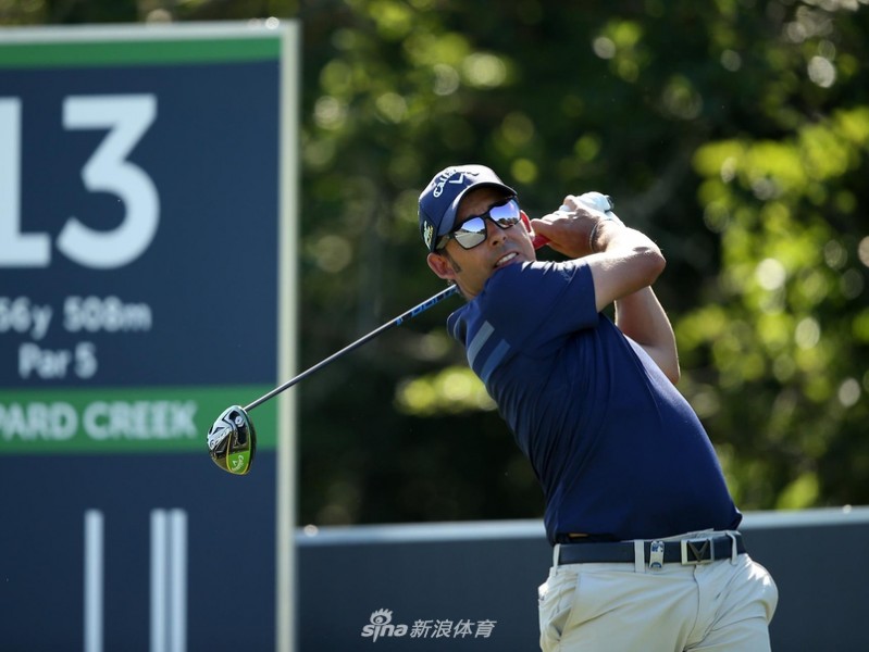 带伤夺冠谱写传奇 西班牙高尔夫名将拉拉扎巴尔的荣耀之路