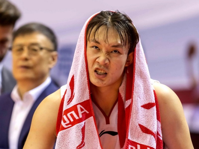 丁彦雨航巅峰时刻永不言弃