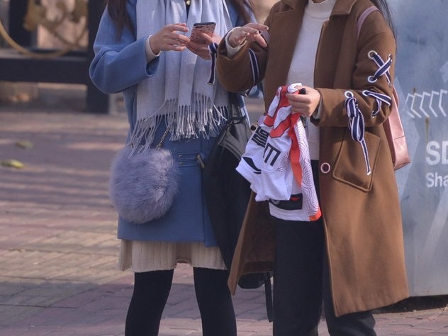 齐鲁球迷风采集，山东男篮主场最靓风景线