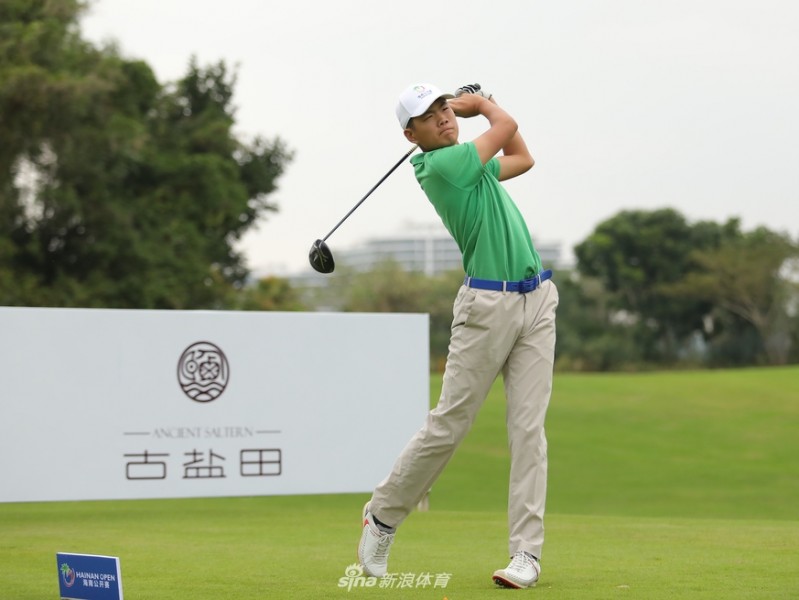 海风椰韵间的青春对决海南青少年高尔夫球赛挥杆开战