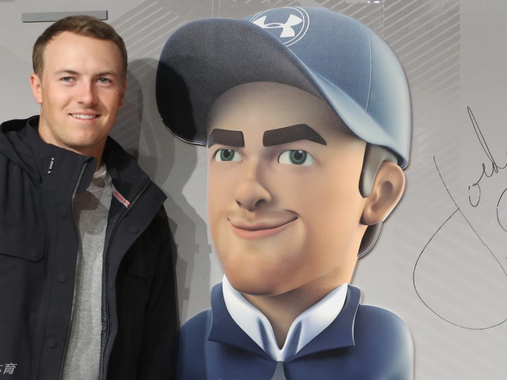 斯皮思东京揭幕战靴展飞人魅力 亲切互动指导小球员尽显巨星风采