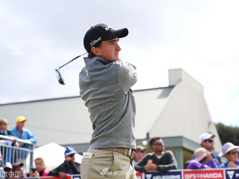 维克公开赛风云激荡 奥姆斯比与考夫曼领衔男女组