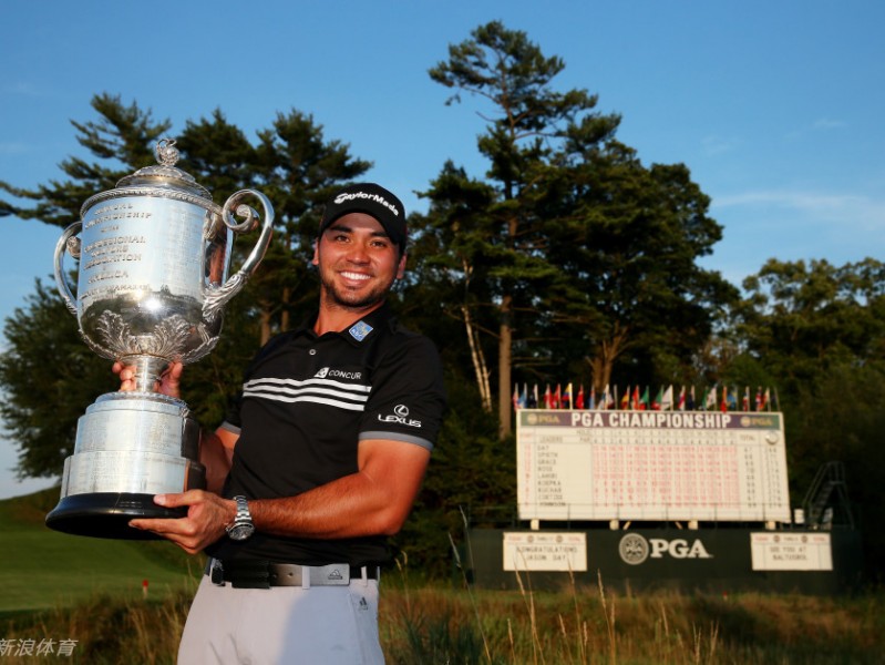 瞬间永恒：体育摄影中的情感史诗