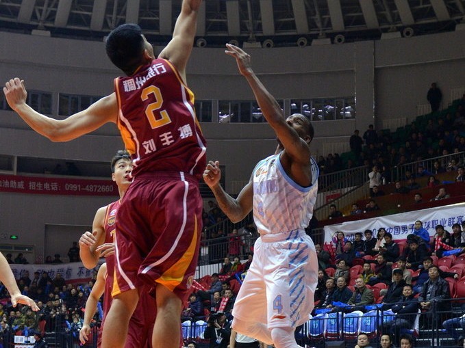 疆浙之战风云录：封盖与怒火的激情碰撞