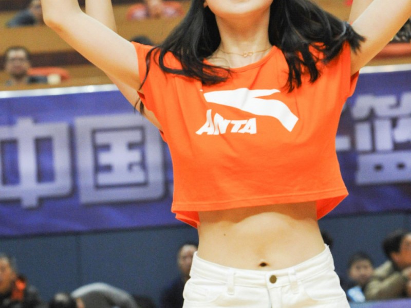 铁血玫瑰与热舞青春：二〇一七赛季WCBA半决赛八一沈部生死战场边最靓风景