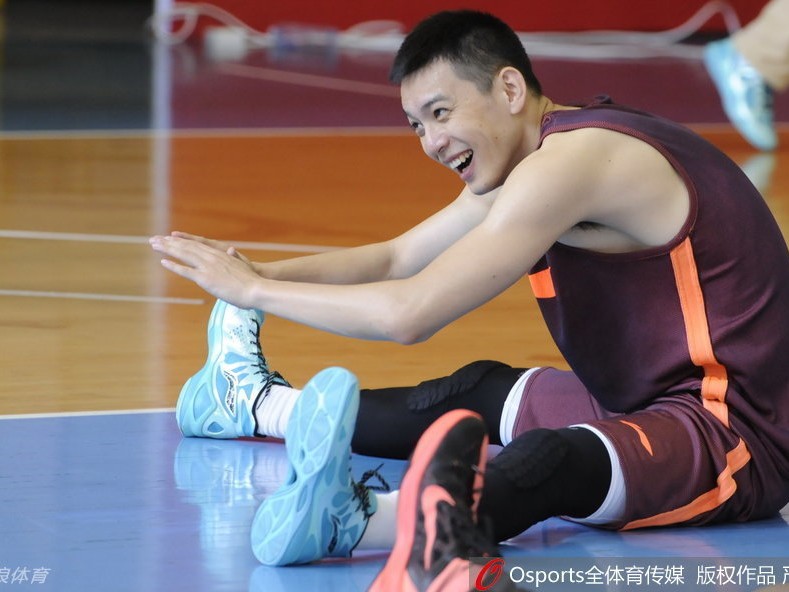 辽篮海拔引围观，苏伟笑答听领导——直击CBA北区体测众生相