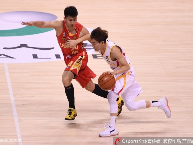 CBA常规赛第二十六轮同曦主场逆转深圳上演复仇好戏