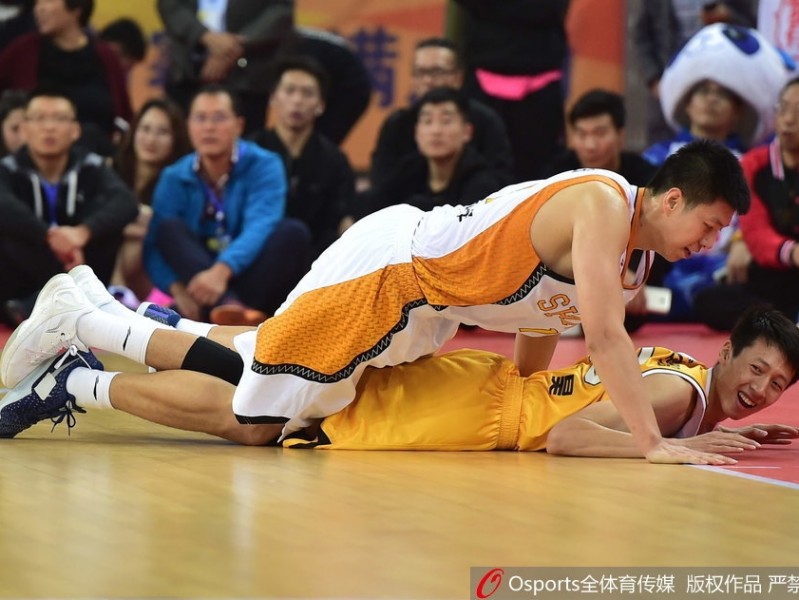 季前赛太原站广厦力克山西 外援对决演绎经典瞬间