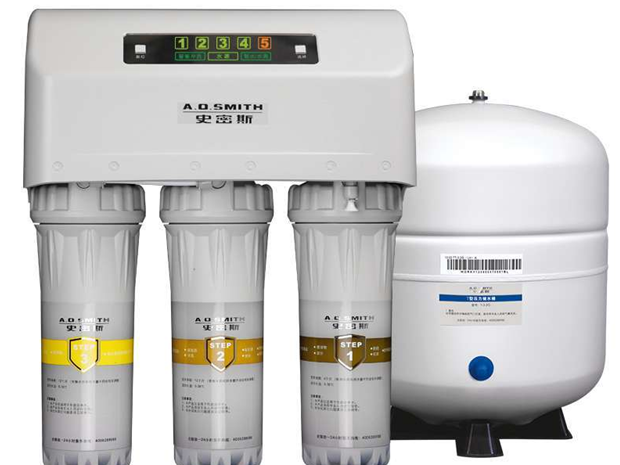你家那台净水器，真的出的是“开水”吗？聊聊史密斯净水机带来的饮水真相