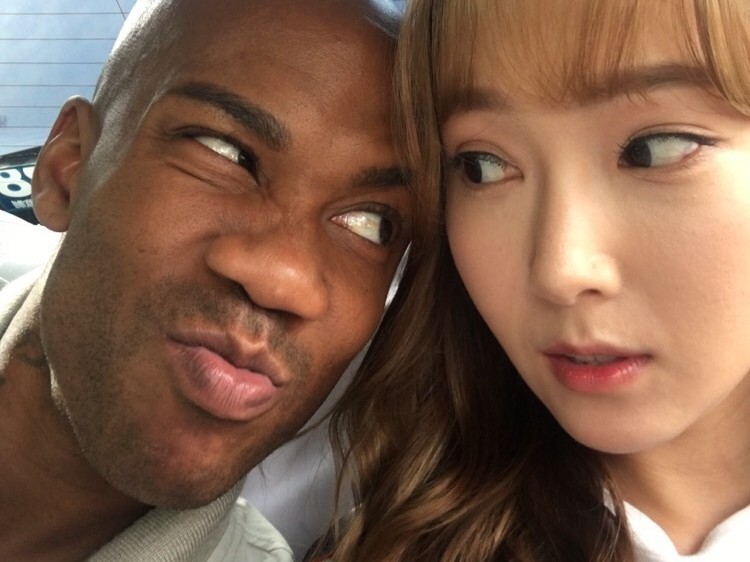 京城传奇跨界娱乐圈 马布里携手郑秀妍演绎纽约人在北京