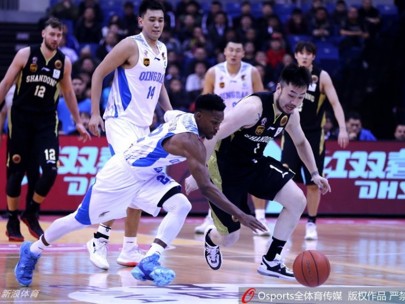 齐鲁德比丁神狂砍四十一分 山东客场大胜青岛完成复仇