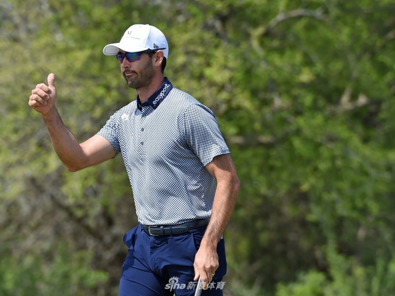 德州公开赛次轮战报 特林格尔领跑斯皮思紧追 张新军遗憾出局