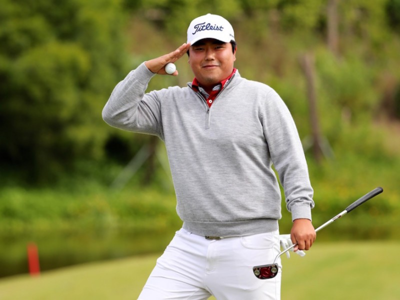 挥杆妈祖之巅 笑傲亚洲最难球场