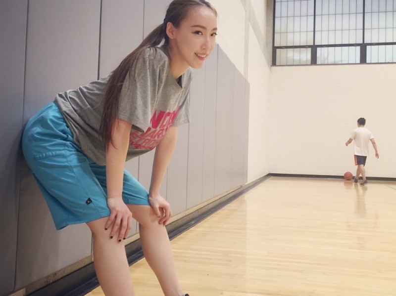 篮球，是留学生活里最亮的底色