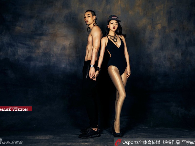 「发型总监」孟达携爱妻火辣出镜·铁骨柔情演绎狂野本色