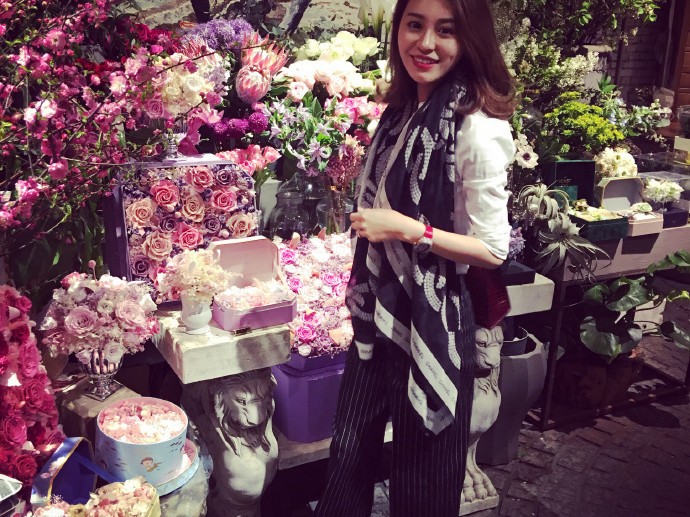 李根与她的花房姑娘：那些年，红酒与爱情都不可辜负