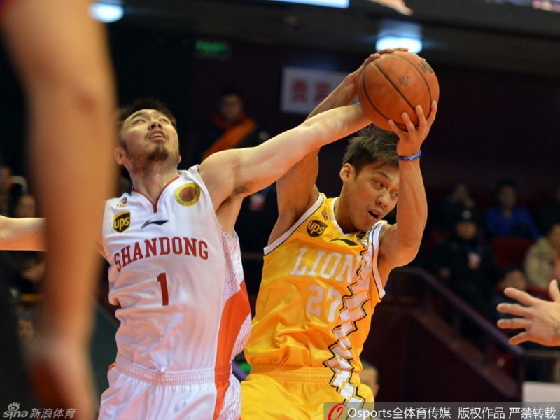 野兽对决与意外冲突：CBA那些令人血脉偾张的瞬间