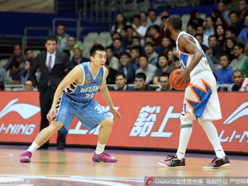 京城篮球的黄金记忆：那些年我们一起追过的北京首钢英雄