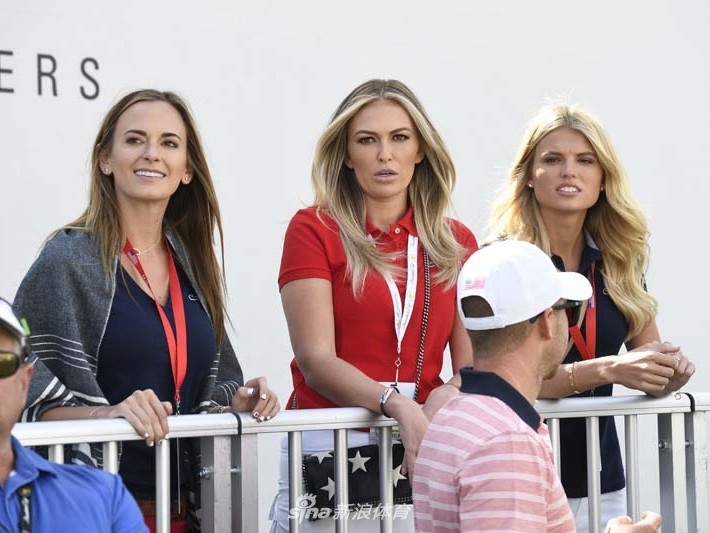绿茵场外的风景线：总统杯太太团的优雅对决