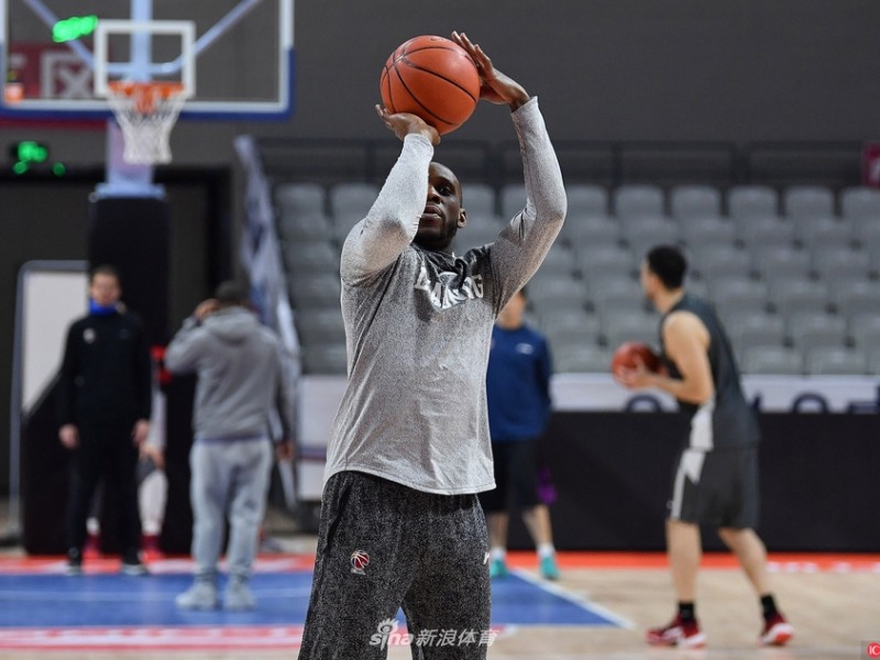 辽篮双子星磨利剑，杭州备战静候新战役
