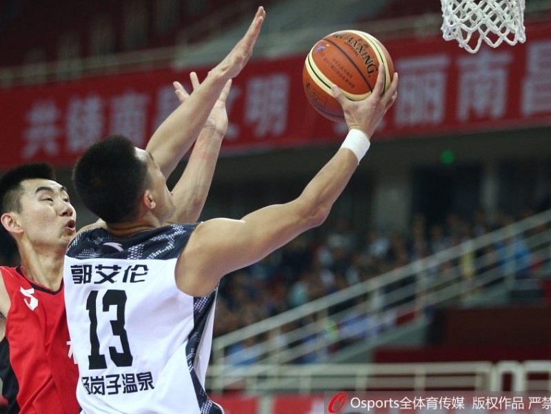 东北德比火力全开 辽宁男篮全运预赛力克吉林