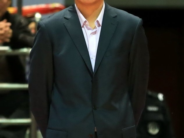 铁军主场亮剑虽败犹荣，新疆末节发力攻陷宁波