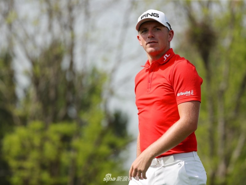 绿茵之上群星闪耀国际高尔夫名将的巅峰时刻与风采